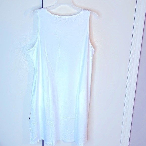 Pretty White summer dress thank top - Picture 6 of 7